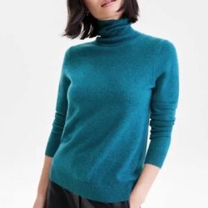 Charter Club 100% Cashmere Teal Turtleneck Sweater- flaw